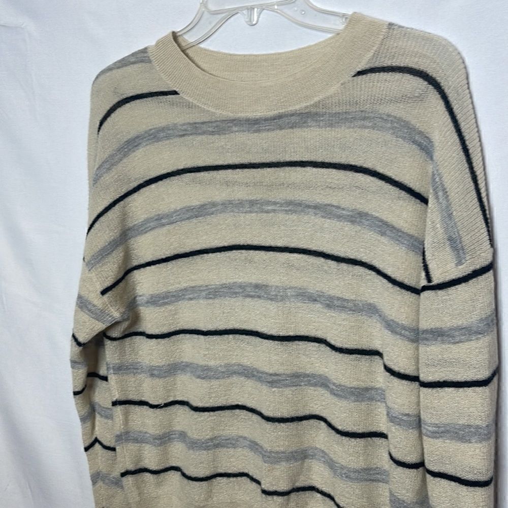 Aritzia Wilfred Free Wool Mohair Blend Striped Sweater. Size Medium. - Picture 2 of 7